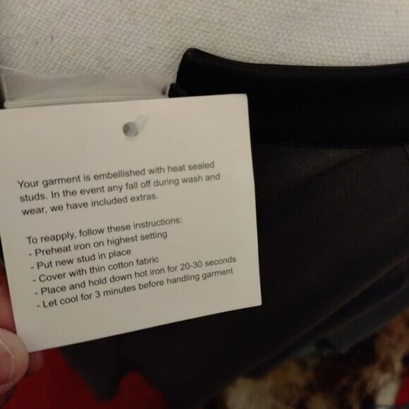 BELLE-KIM GAVEL Tunic W/Faux Leather Trim/Embellished Sleeves TOP-SIZE: 3XL-NWT - Picture 7 of 12